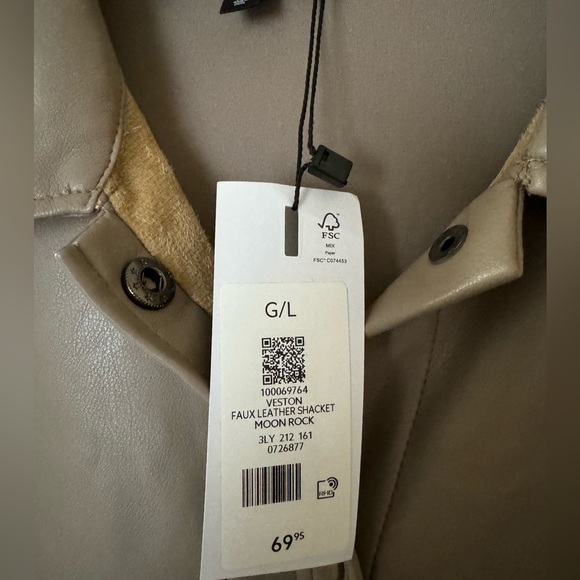 NWT DYNAMITE Taupe color Leather jacket -Large  cute to style with hoodie inside - Picture 4 of 6